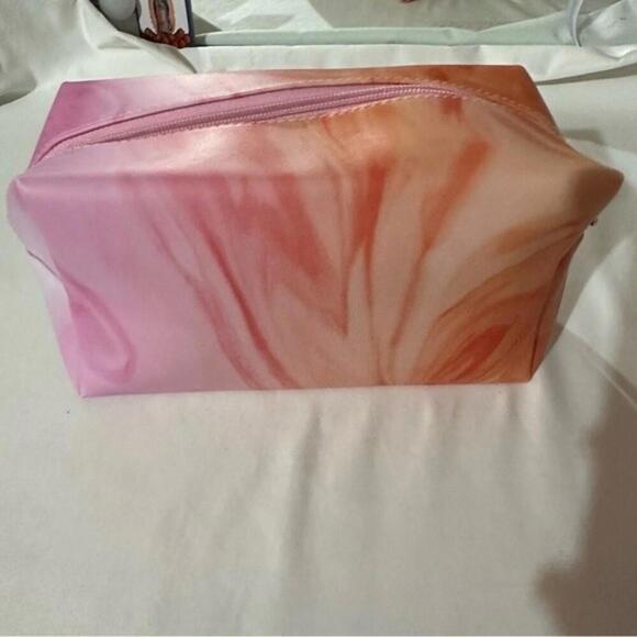 Ulta makeup bundle - Picture 7 of 8